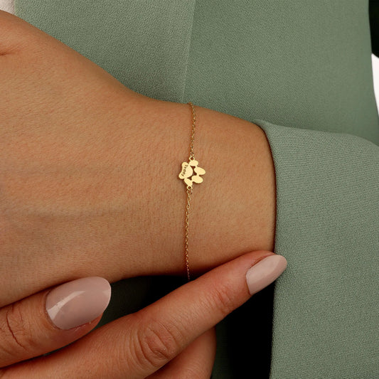 Personligt tassarmband med namn