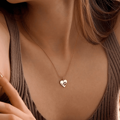 Personligt tass- och hjärtnamnshalsband