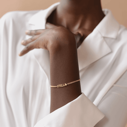 Personligt namnarmband