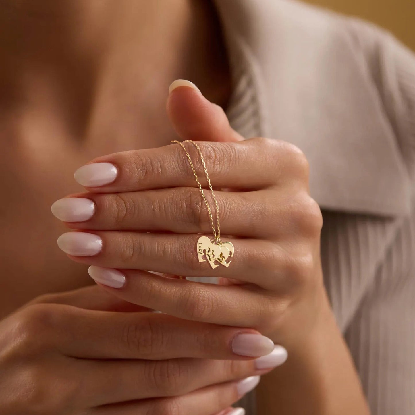 Personligt tass- och hjärtnamnshalsband