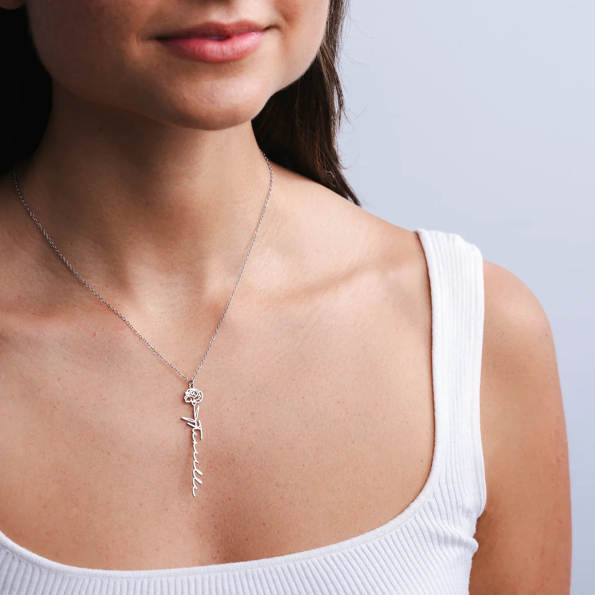 Personligt månadsblommenamnhalsband